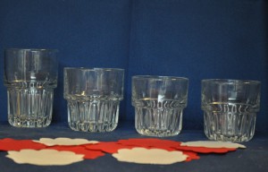 Bicchieri della linea Everest, disponibili in diverse misure e altezze, ideali per cocktail, bibite e drink serviti con ghiaccio. Soluzioni pratiche ed eleganti per bar e ristoranti.